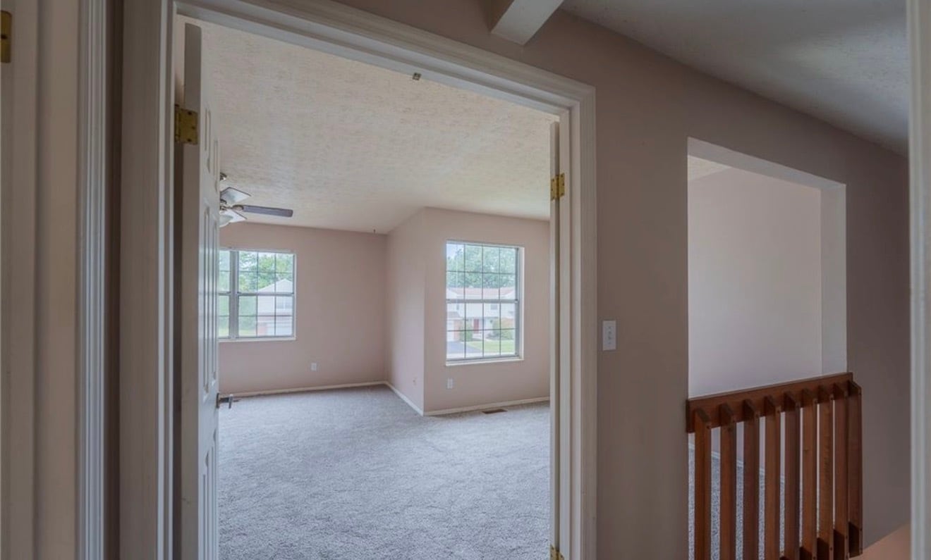 Building Photo - 2342 Raider Dr