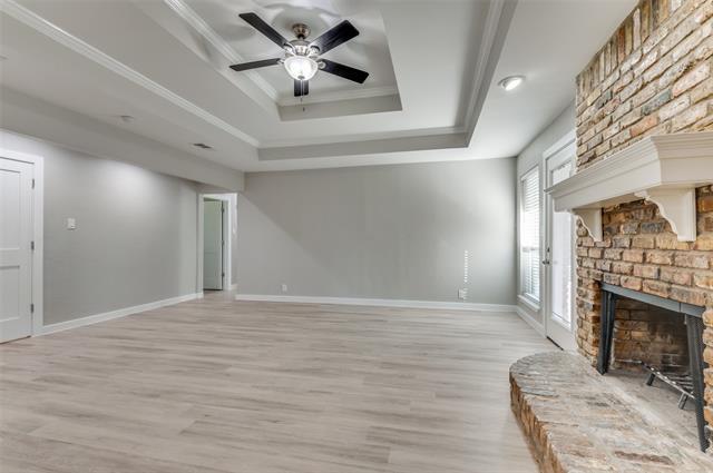 Building Photo - 2020 Normandy Dr