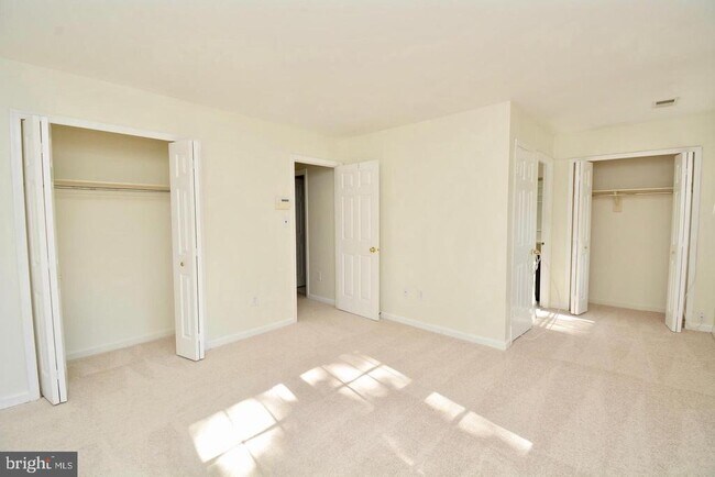 Building Photo - 7378 Jiri Woods Ct
