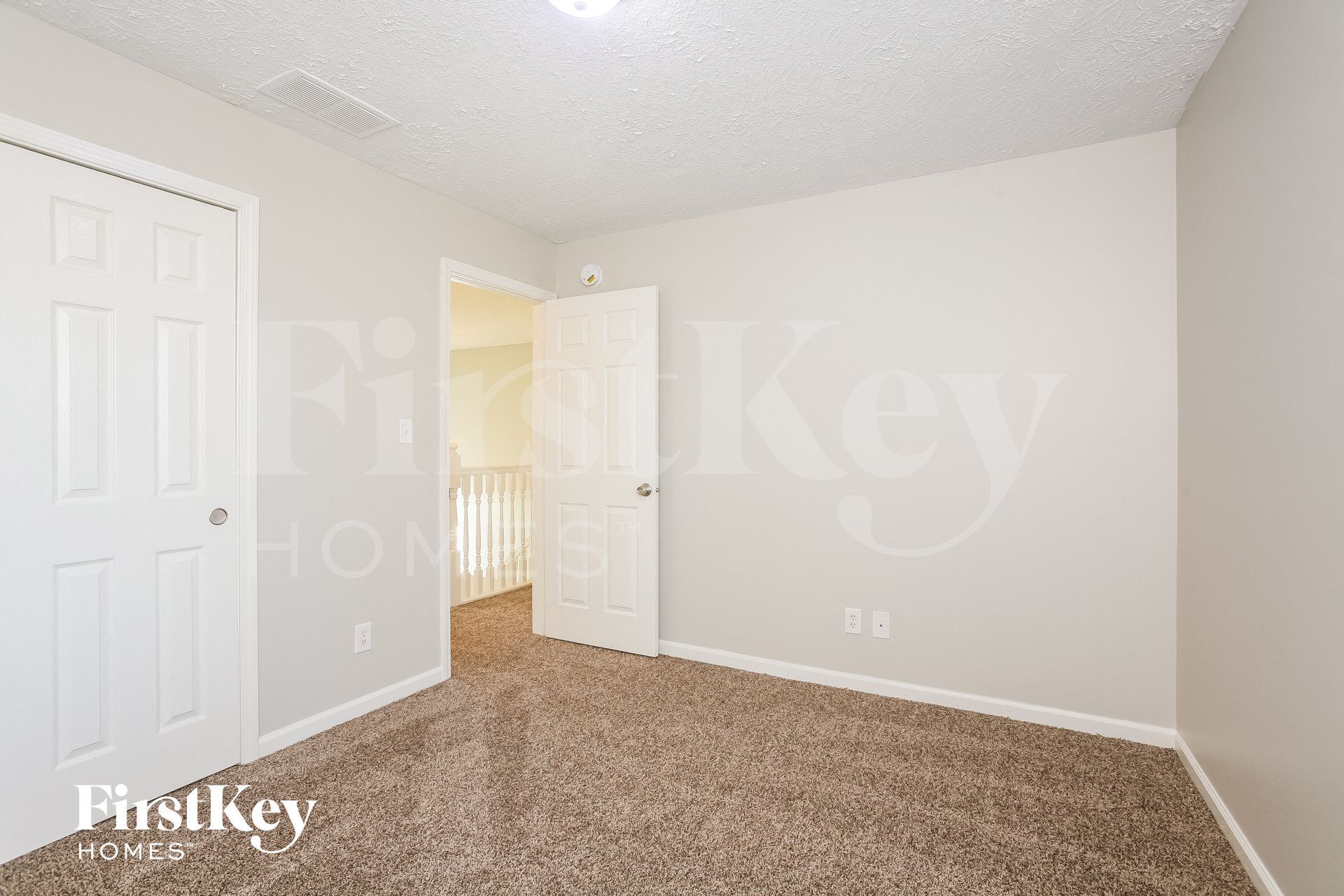 Building Photo - 15865 River Birch Rd