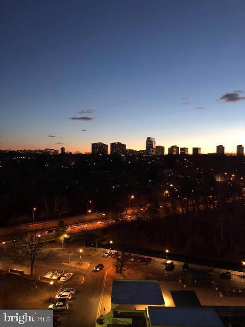 Building Photo - 4500 S Four Mile Run Dr