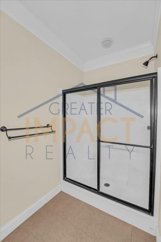 Building Photo - 810 Klondike Way