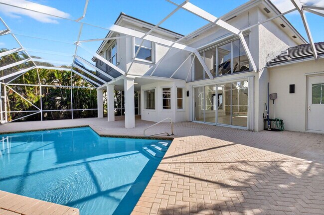 Building Photo - 11119 Blue Coral Dr