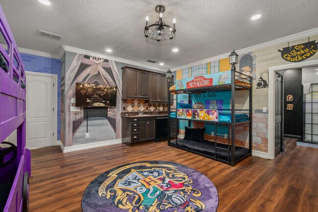 Building Photo - 1227 Radiant St