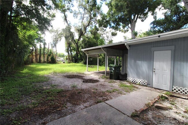 Building Photo - 2066 7th St