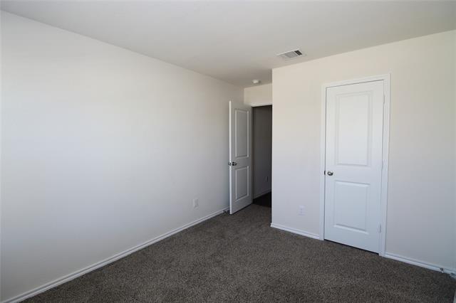 Building Photo - 11217 W Pond Dr