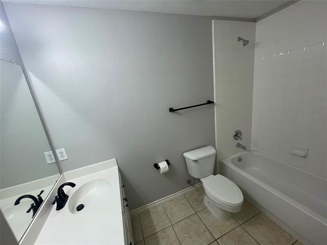 Building Photo - 309 Oregon Trail