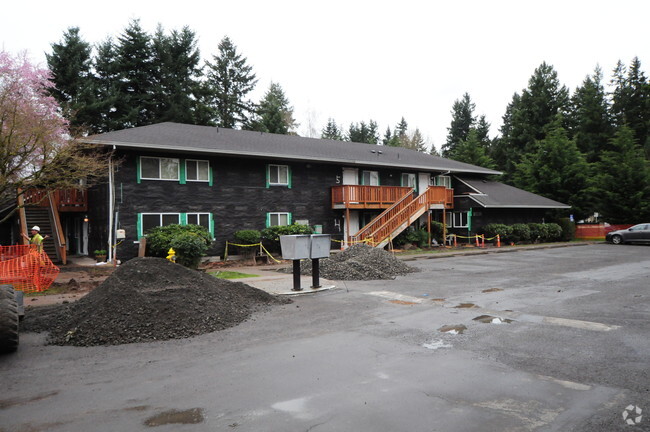 Building Photo - Duck Country - Wilsonville Heights Apartments