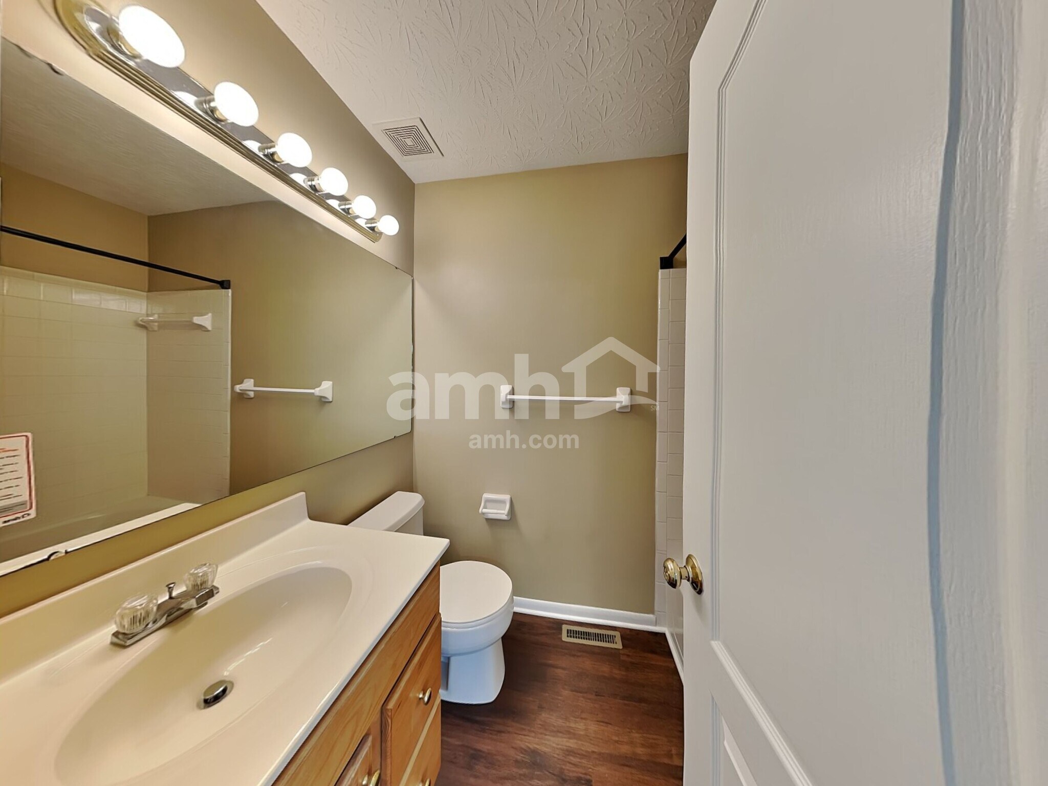 Building Photo - 149 Hearthstone Ct