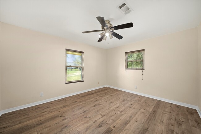 Building Photo - 8710 West Ln