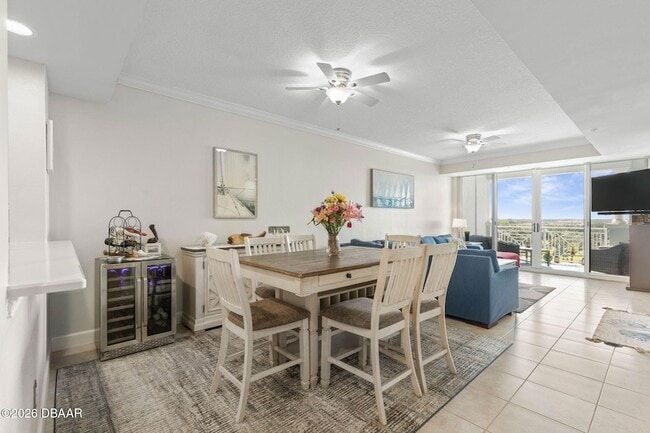 Building Photo - 102 Yacht Harbor Dr