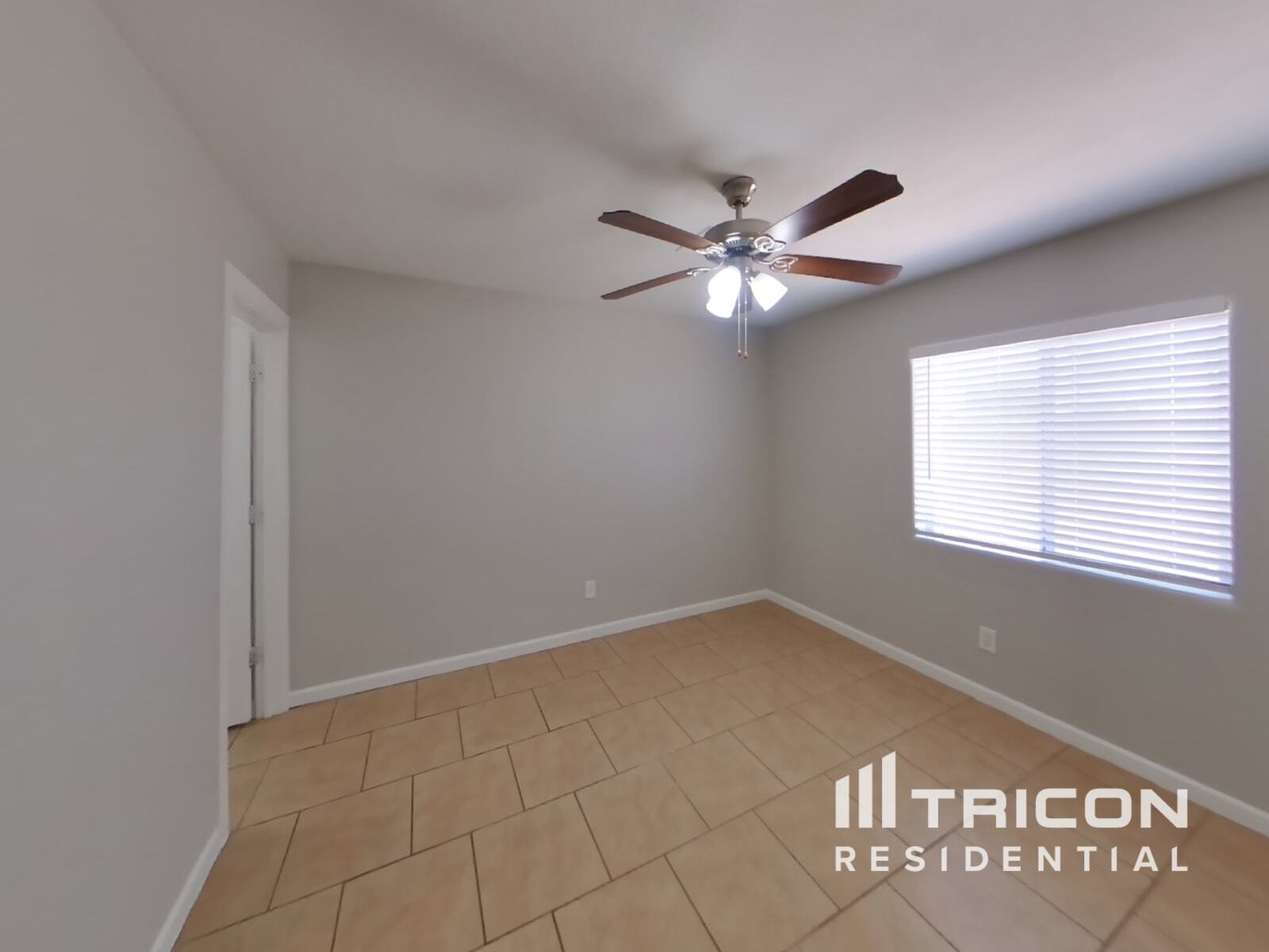 Building Photo - 7302 W Heatherbrae Dr