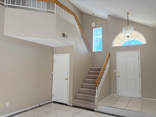Building Photo - 2713 Brienza Way
