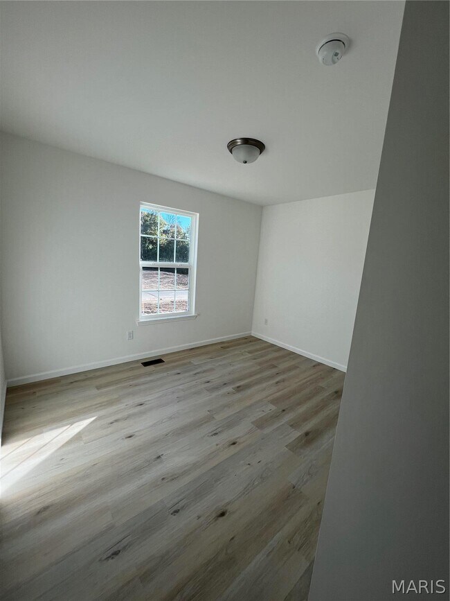 Building Photo - 160 Rivers Edge Dr