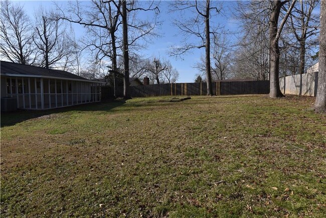 Building Photo - Beautiful 3 bedroom, 2 bath home in Opelika