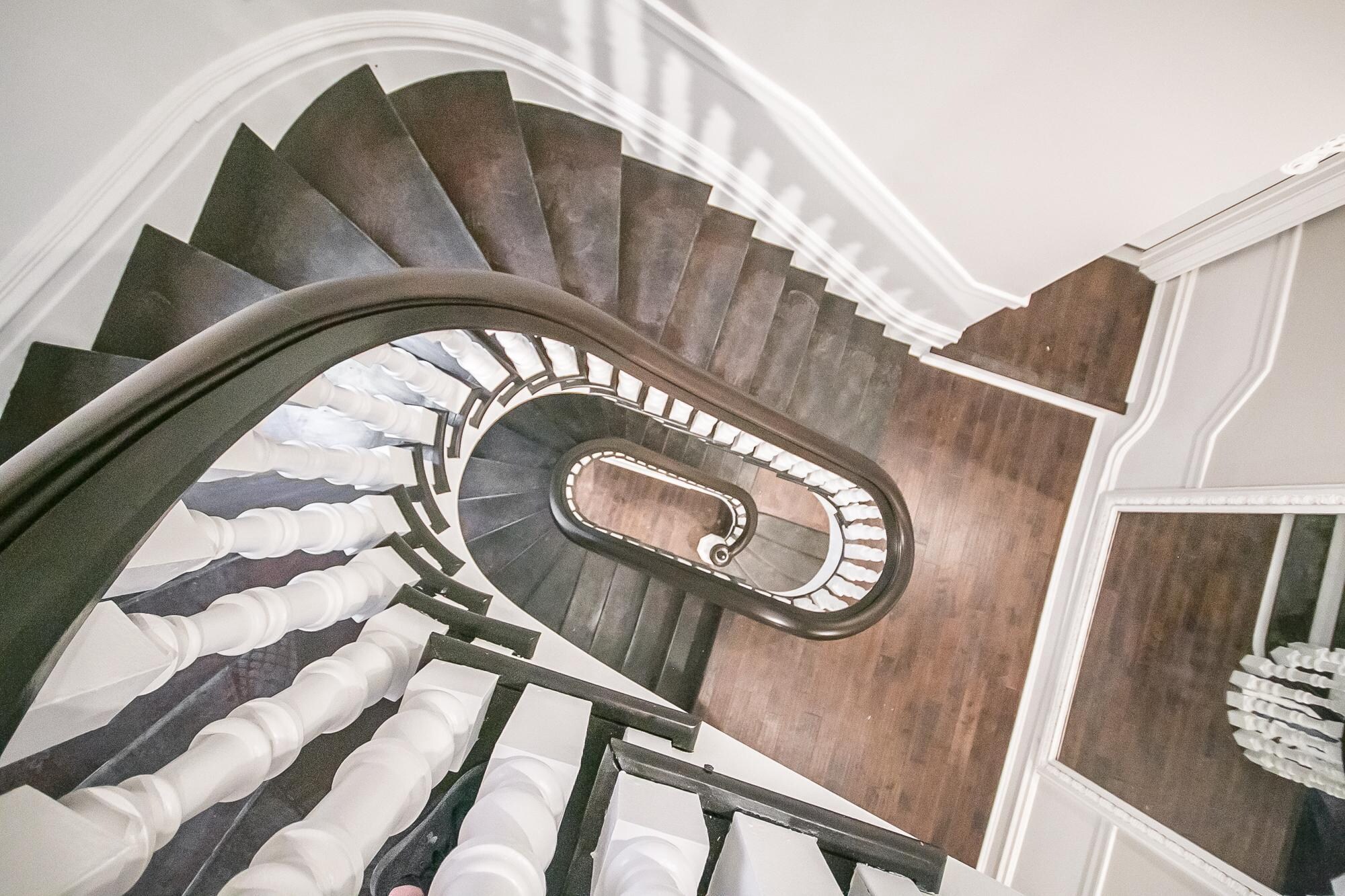 Building Photo - 2010 Walnut St