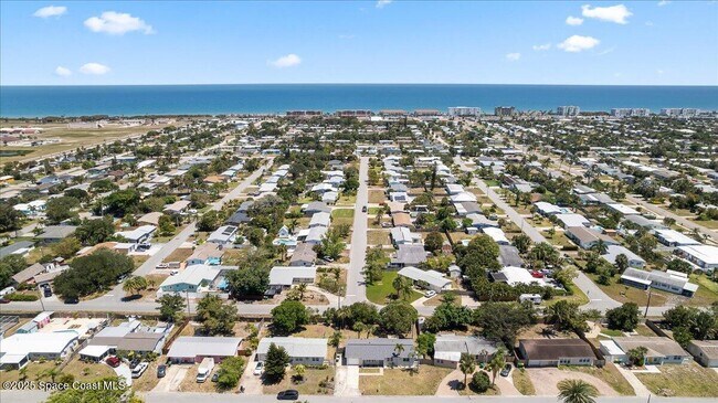 Building Photo - 160 Melaleuca Dr