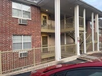 Building Photo - Branson MO walk-in 2 bedroom 2 bath Apartment/condo with Golf Course View