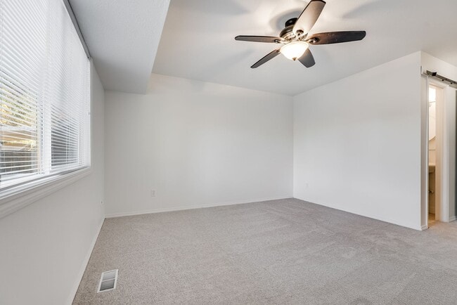 Building Photo - Beautiful 3 Bed, 2 Bath Rental Home in Beaverton!