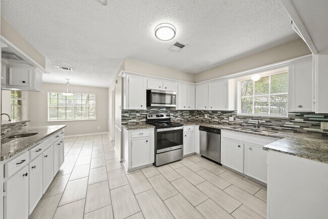 Building Photo - 1123 Marne Ln