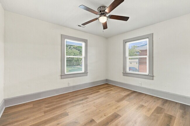 Building Photo - 519 McKinley Ave