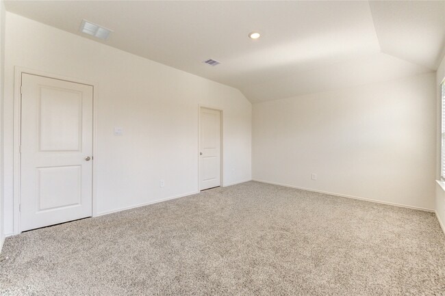 Building Photo - 30507 Carter Cv