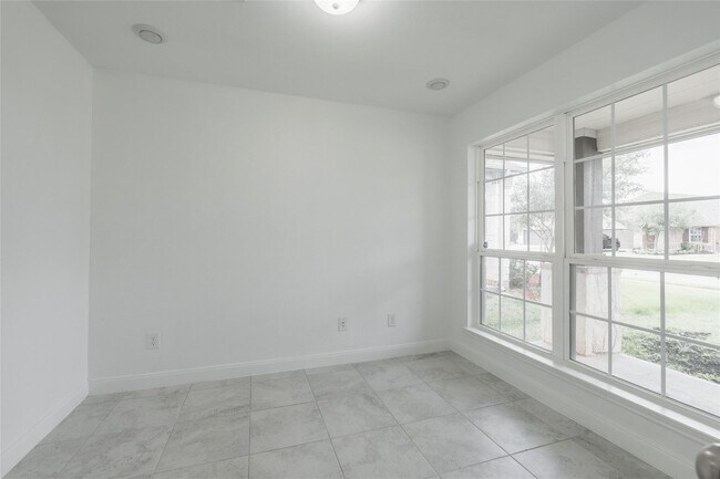 Building Photo - 24207 Asher Hollow Ln