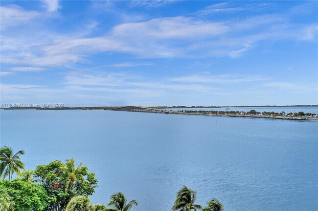 Building Photo - 2451 Brickell Ave