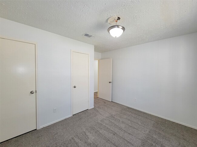 Building Photo - 8514 Opalwood Ct