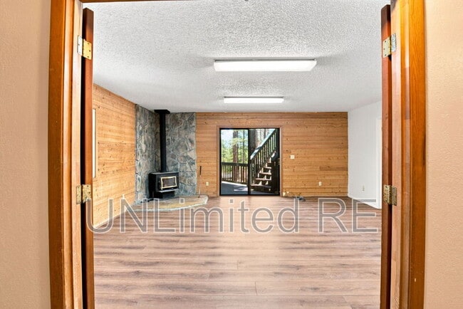 Building Photo - 1410 Inverrary Way