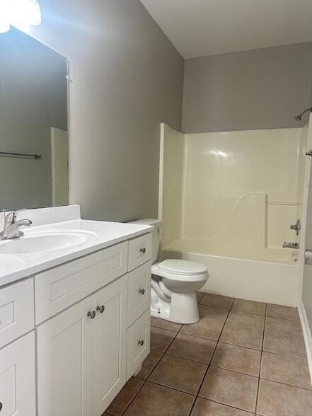 Building Photo - 3841 Stephens Rd NE