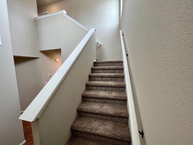 Building Photo - 5551 W 29th St