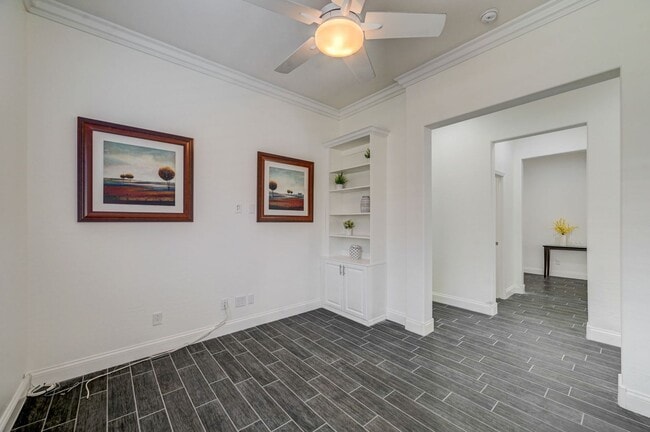 Building Photo - Luxury Single Story 3 Bedroom!