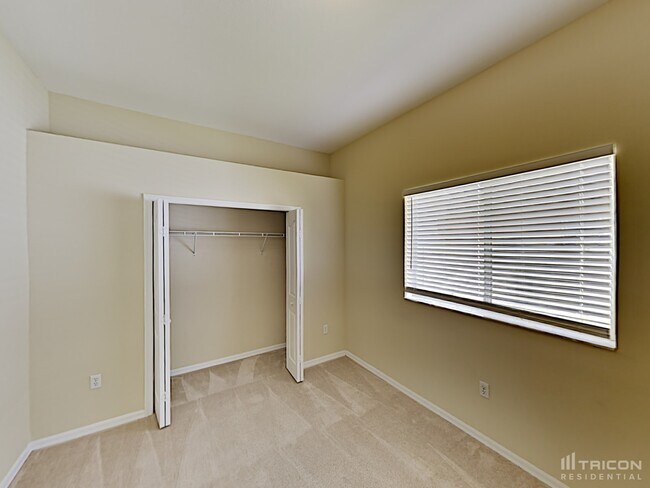 Building Photo - 1504 Canoe Drive Lutz FL