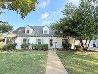 Building Photo - For Lease | Midtown Tulsa | Available Now!