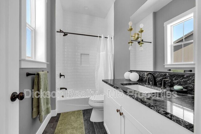 Building Photo - 6120 Triple Crown Dr