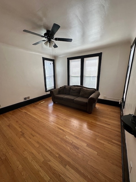 Building Photo - 215 Woodward St. #4