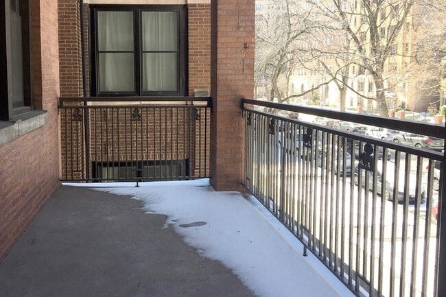 Floorplan - 5507-5509 S. Hyde Park Boulevard
