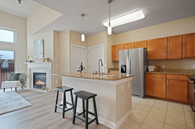 Building Photo - 141 Main St