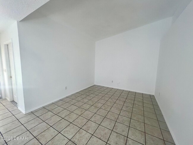 Building Photo - 122 Ullian Trail