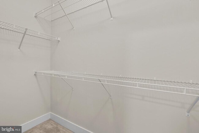 Building Photo - 10413 Fernwood Rd