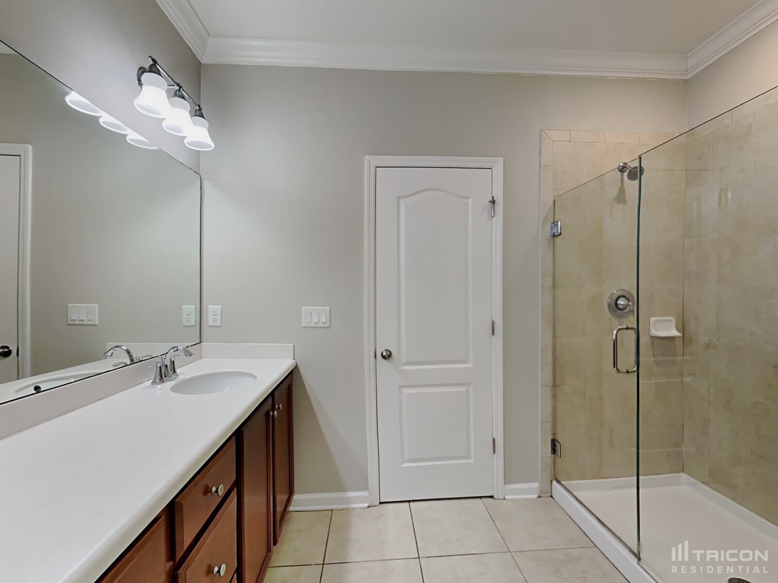 Building Photo - 10149 Dogwood Creek Dr