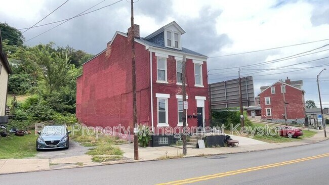 Building Photo - 429 Island Ave