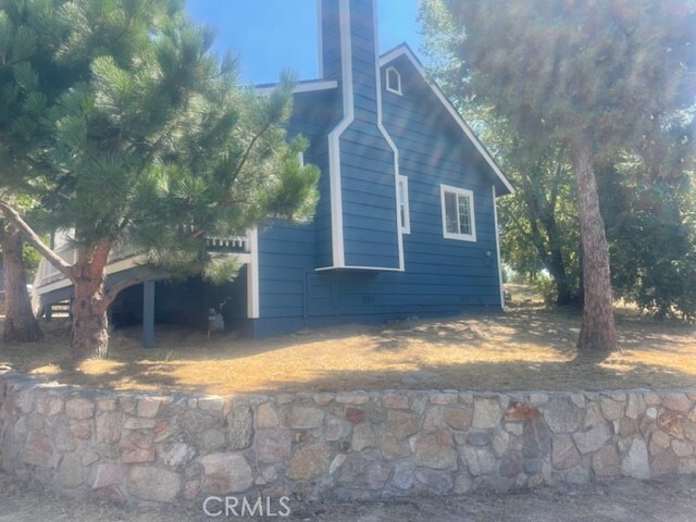 Building Photo - 1165 Saturn Way
