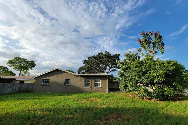 Building Photo - 7460 118th Terrace