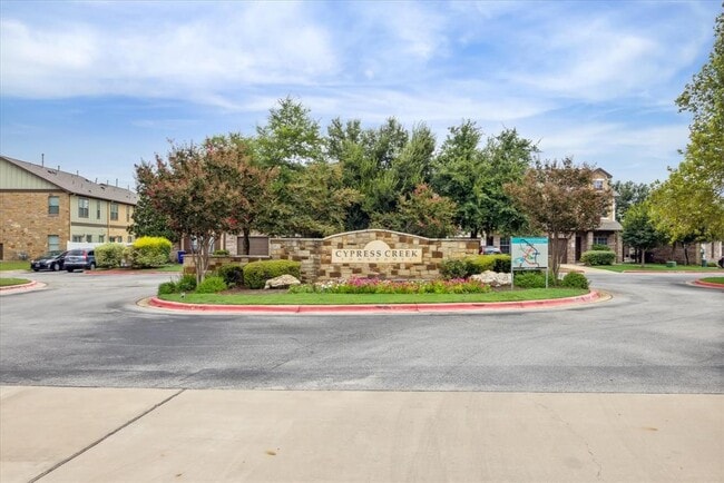 Building Photo - 1900 Little Elm Trail