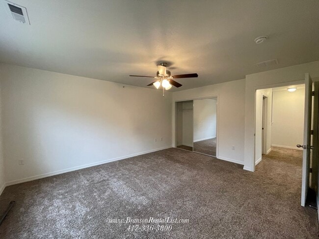 Building Photo - MOVE-IN SPECIAL PRICING!!!! 3BR Duplex