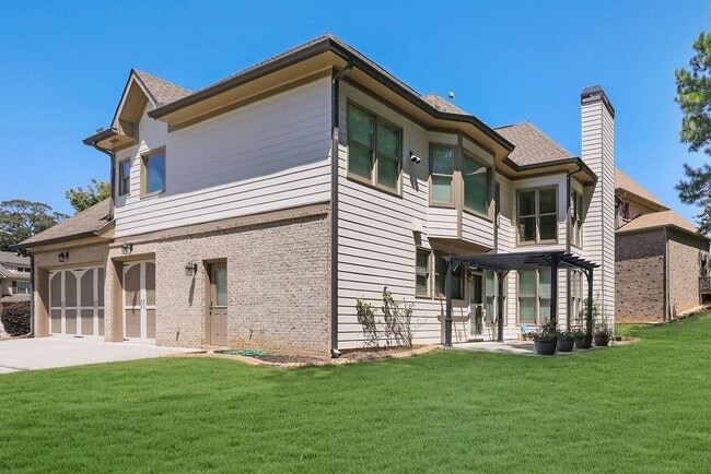 Building Photo - 1225 Mcminn Way