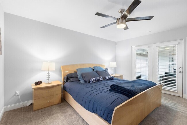 Building Photo - 7830 La Sobrina Dr
