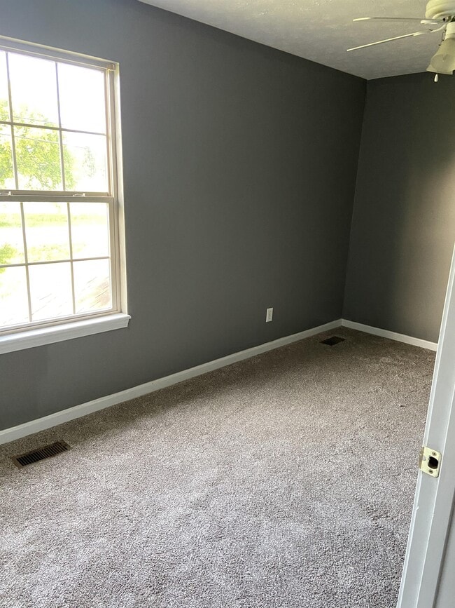 Building Photo - 2301 Filiatreau Ln